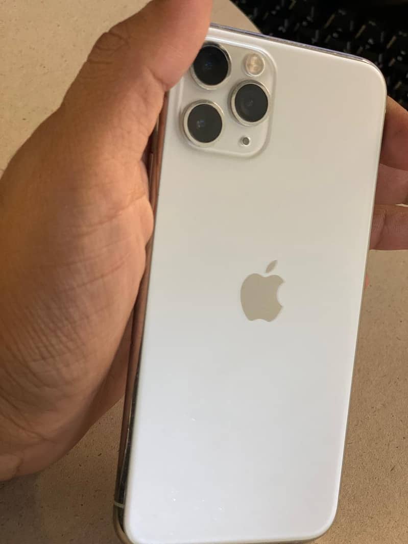 Iphone 11 Pro 256gb (PTA Approved) 1