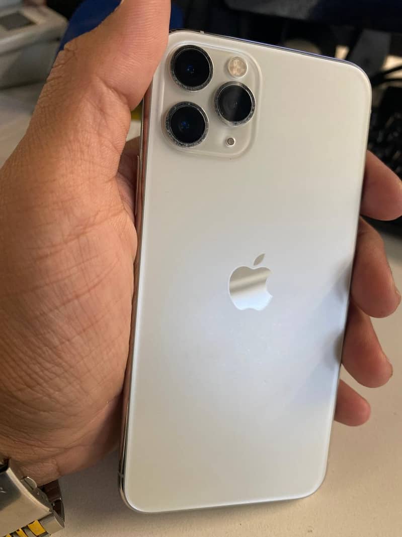 Iphone 11 Pro 256gb (PTA Approved) 4