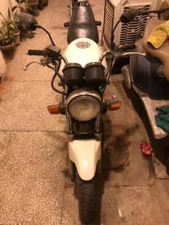 Suzuki GS 500E 2001