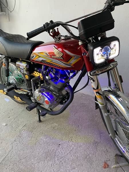 honda 125 mardan number 1200km running 2