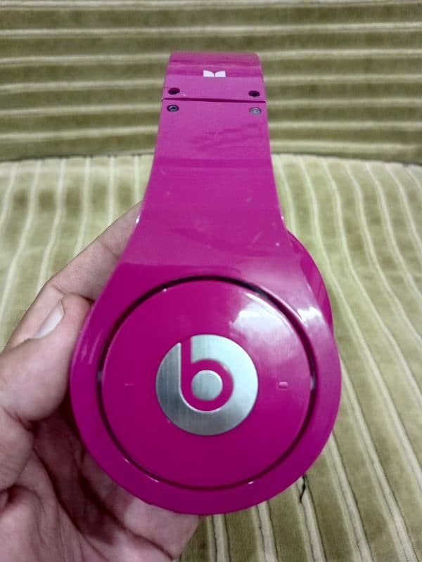 Beats by Dre Dre  original headphones with wire 1