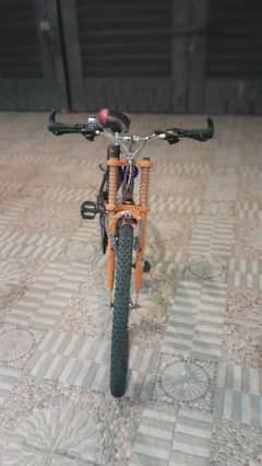 Delexe gear cycle 3 mounth used and good conditions with  gears 7 by 3