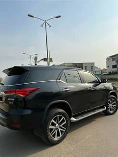 Toyota Fortuner Sigma 2021 0