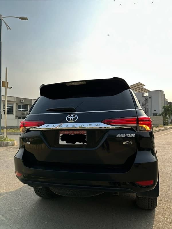 Toyota Fortuner Sigma 2021 8