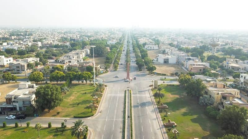 5 MARLA COMMERCIAL PLOT FOR SALE IN BAHRIA TOWN LAHORE 11