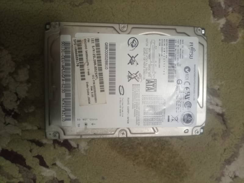 2 harddisk 12 ram 2