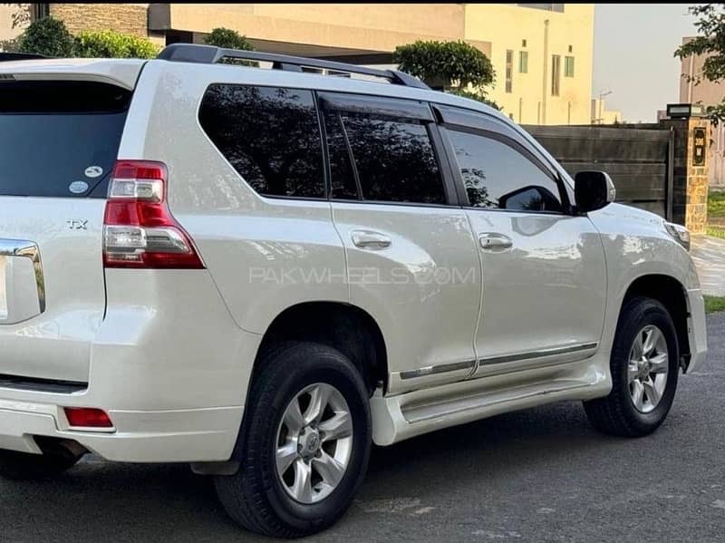 Toyota Prado 2009 3