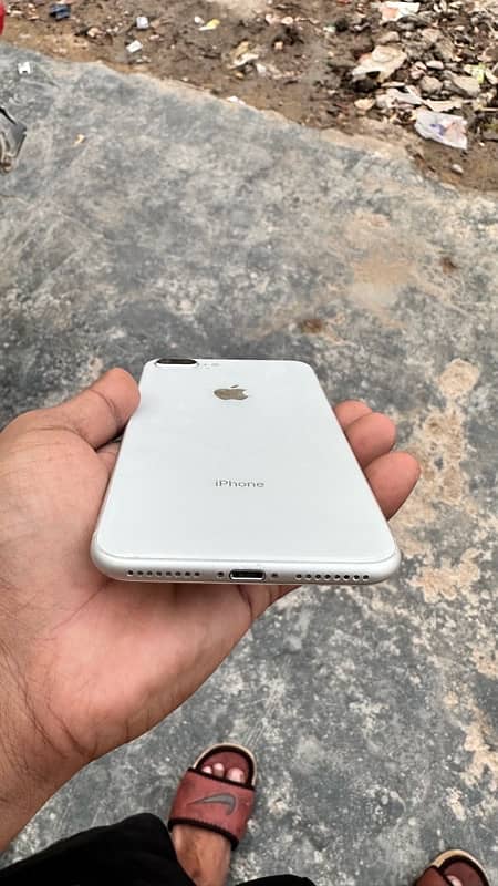 iPhone 8 plus 64 gb non pta 2