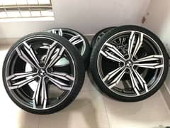 BMW rims and tyres in 20" staggered