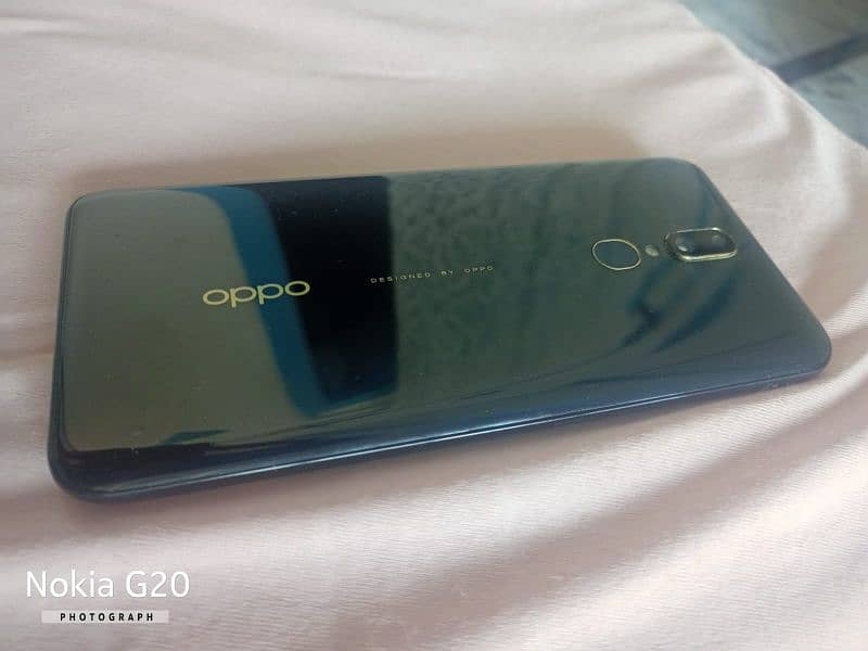 Oppo f11 8/256 GB just panel change with box 1