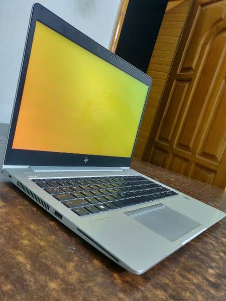 HP Core i7 7th generation 840 G5, 16 GB DDR4 Ram, NVmE chip 512 GB 1