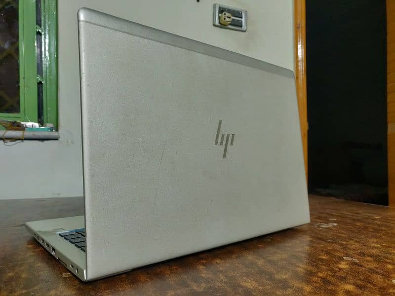 HP Core i7 7th generation 840 G5, 16 GB DDR4 Ram, NVmE chip 512 GB 2