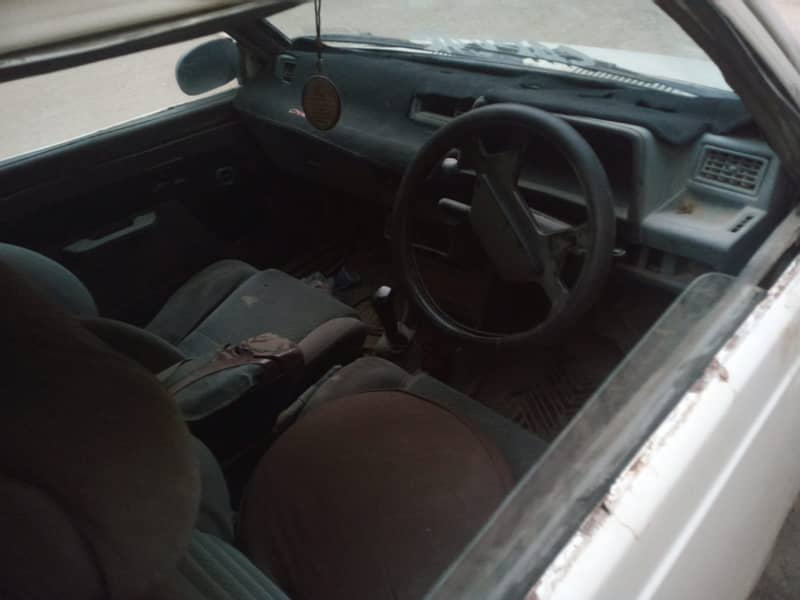 Daihatsu Charade 1985 CX high roof 2 door 4