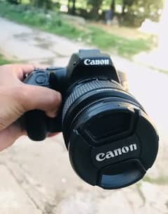 Canon DSLR 250D