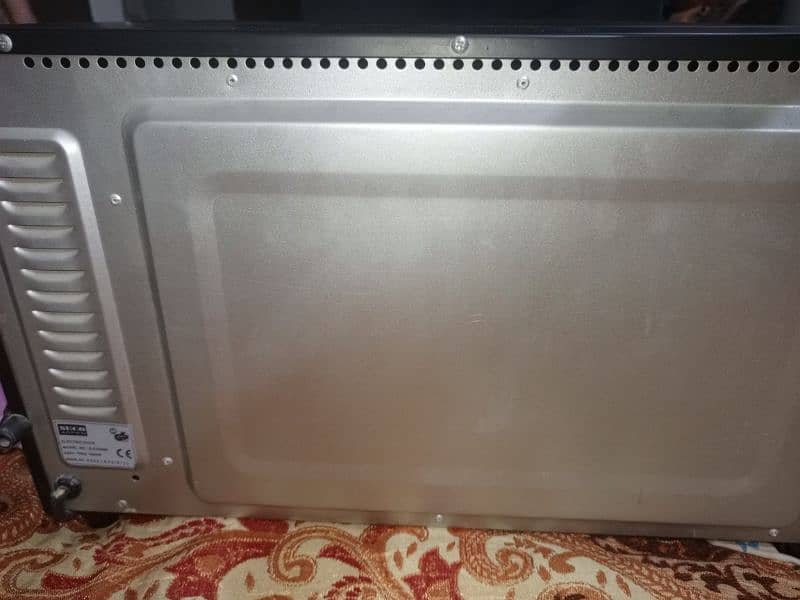 Baking electric oven for sale. . SECO 6