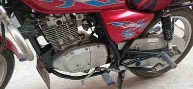 Suzuki GS 150 in well care hand used