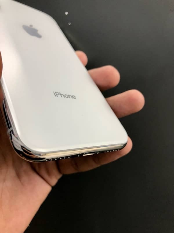 iPhone x Pta approved with box 2