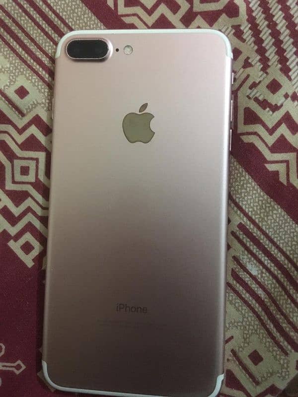 iphone 7 plus 128 GB pta approved battery original all okay 4