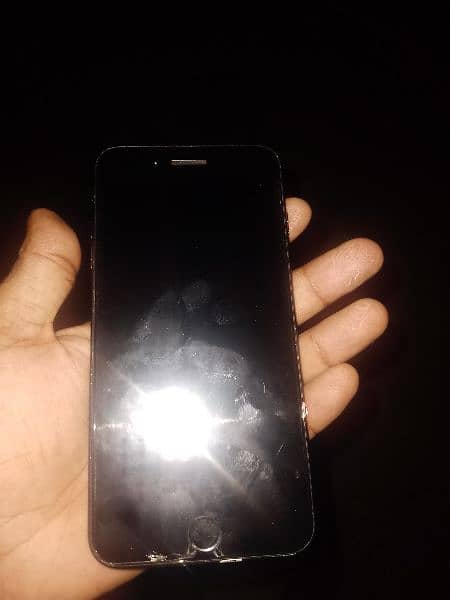 I phone 7 + Non pta 32 GB urgent Sale 03204339057 2