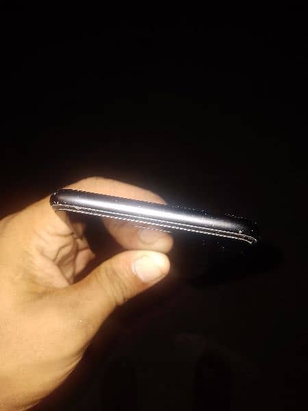 I phone 7 + Non pta 32 GB urgent Sale 03204339057 3