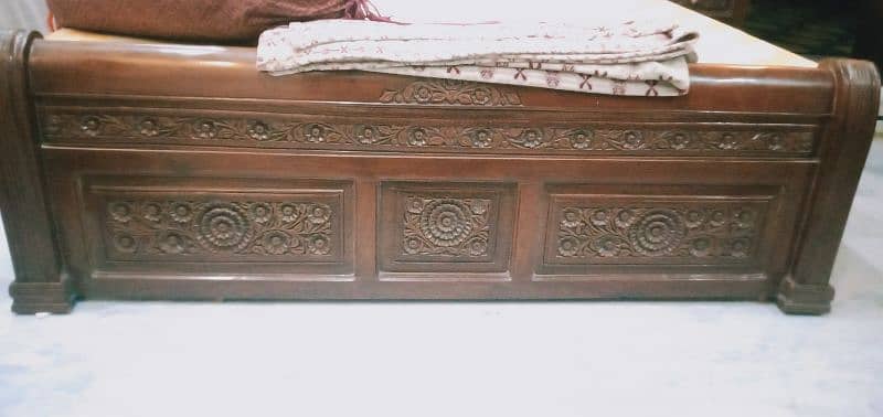 wooden bed , chiniyote with accesories for sale 2