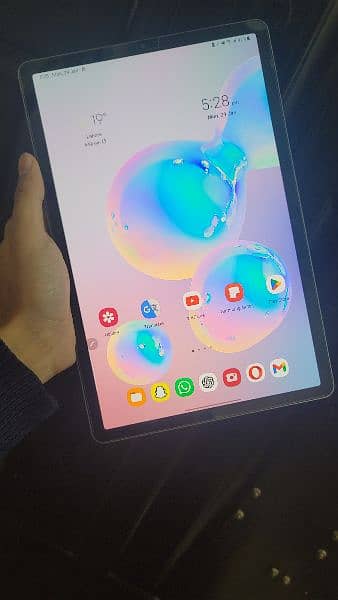 Samsung Tab S6 with pen 2