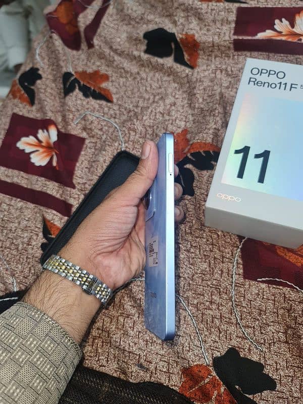 Oppo Reno 11F 5g 7