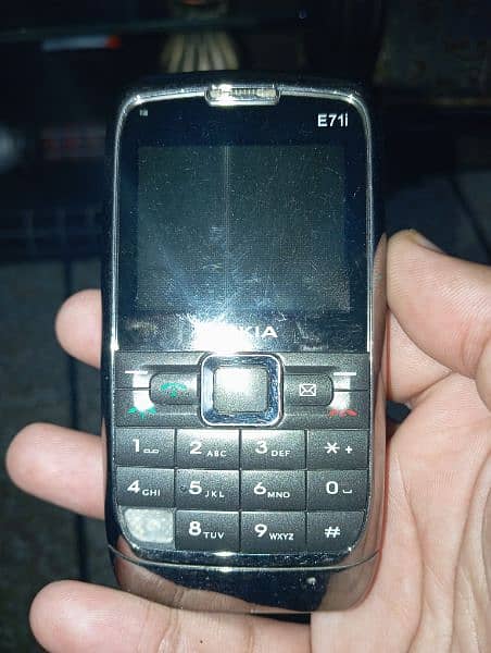 Nokia E71i Without Battery and Charger 3