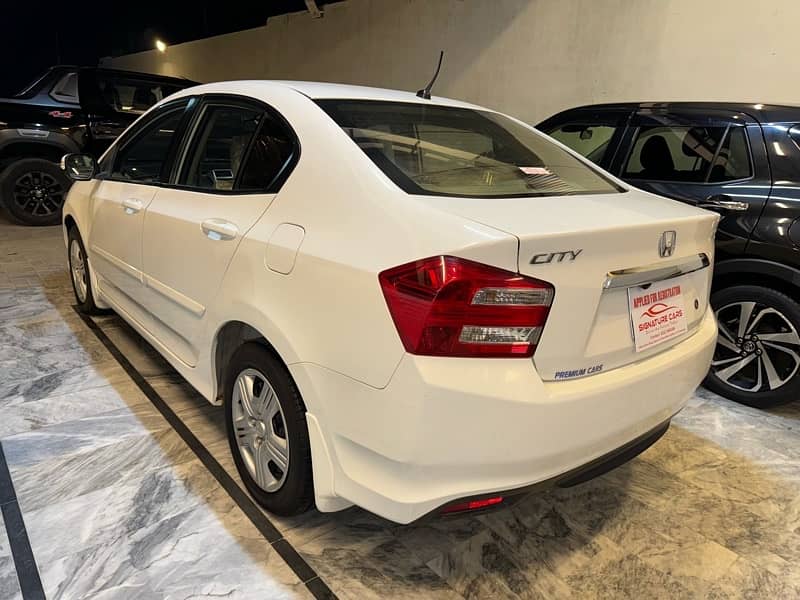 Honda City IVTEC 2019 4