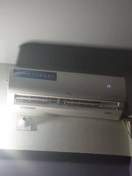 tcl dc inverter  ac 0