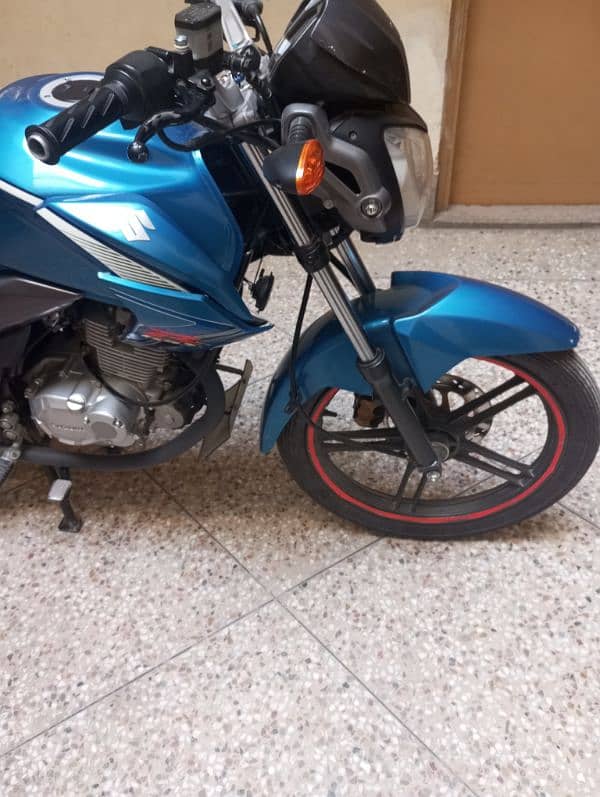 Suzuki 125 brand New Condition 5