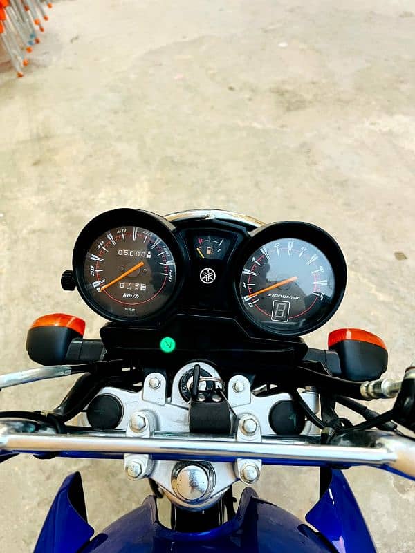 ybr 125g 7