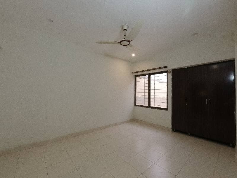 Three Bed Flat Available For Sale At Ivnestor Rate In Dha Phase 2 Islamabad. 13