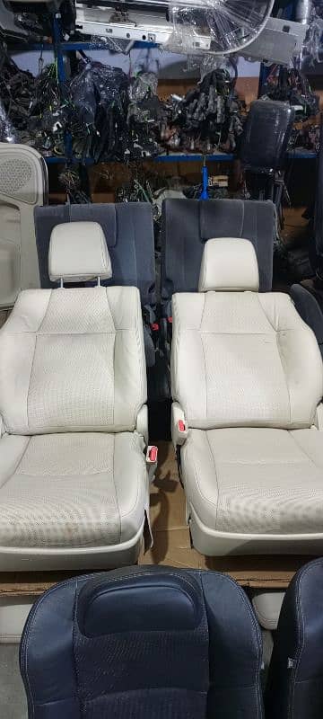 prado seats|leather seats|electric seats 6