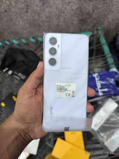 Realme C65 8+8/256 just box open