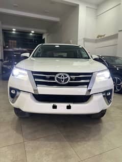 Toyota Fortuner V 2018