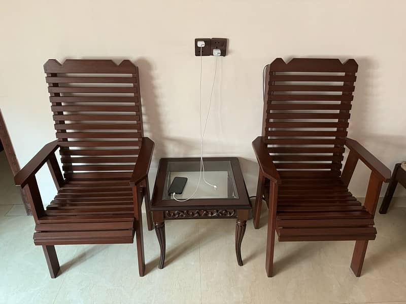 wooden chairs set 2