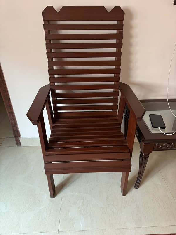 wooden chairs set 4