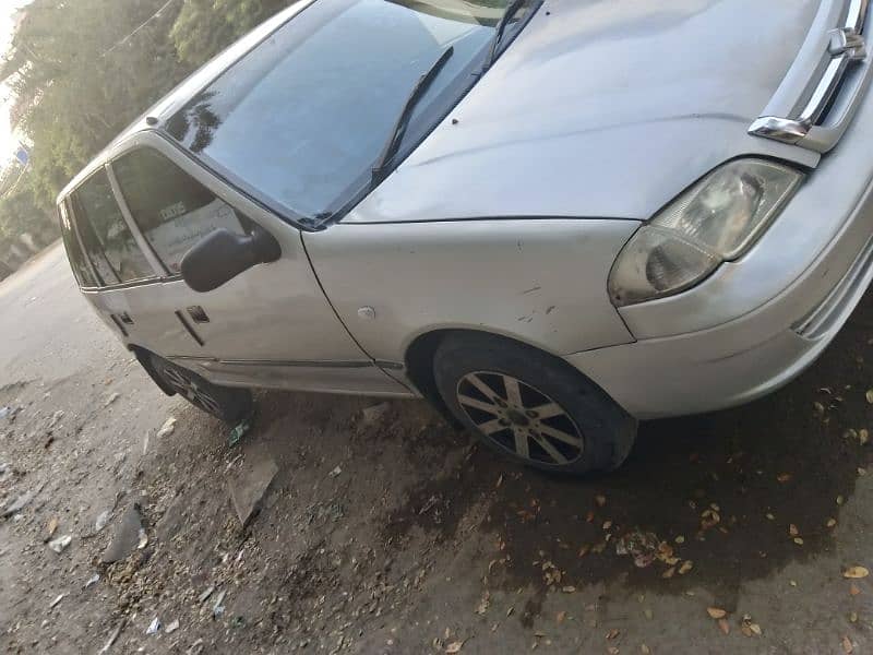 Suzuki Cultus VXL 2005 4