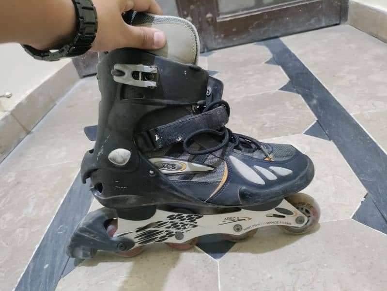 Skating Shoes  High Quality (Used) 5