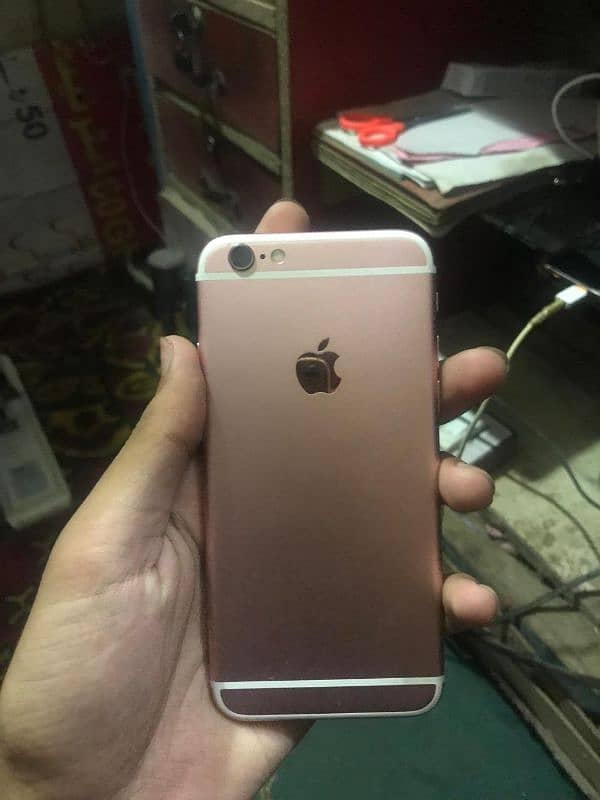 iphone 6s 03015880695 watsapp 1