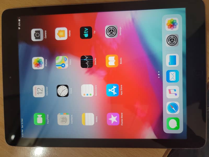 Apple Ipad air 1st Gen 32GB Condition 10/10 2