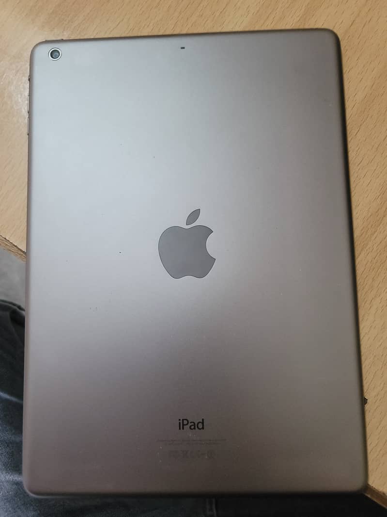 Apple Ipad air 1st Gen 32GB Condition 10/10 5