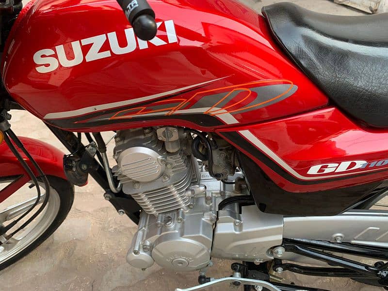 Suzuki GD 110S 1