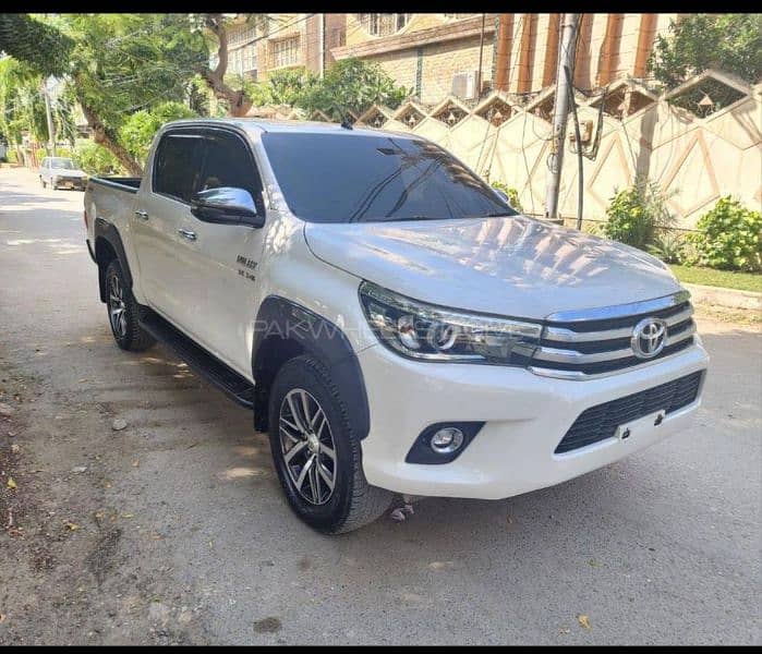 Toyota Hilux 2018 3