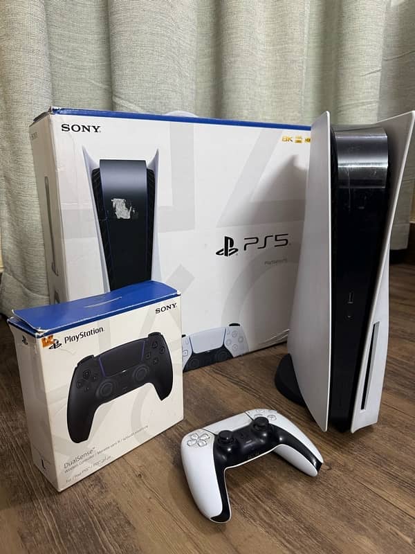 Ps5 disc edition 825gb with extra controller and full box 1