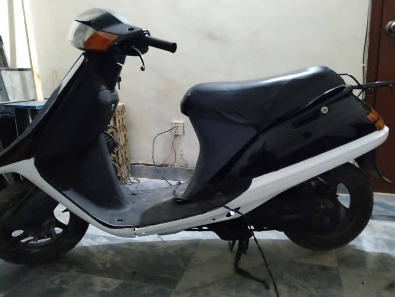 SCOOTY FOR SALE 0