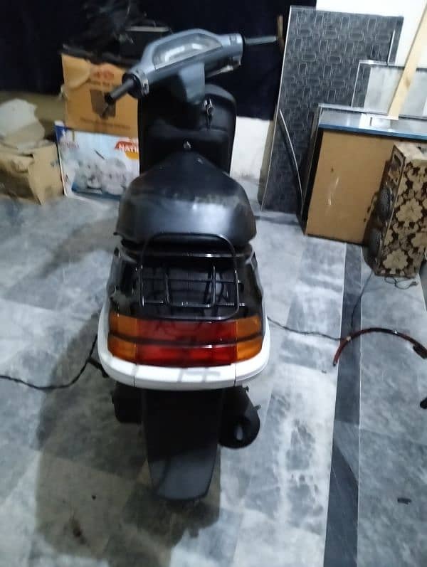 SCOOTY FOR SALE 2