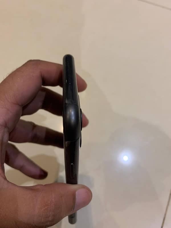 iphone 11 PTA 2