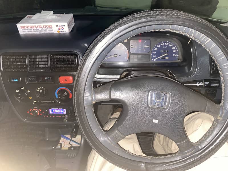 Honda City IDSI 2001 AUTO 8